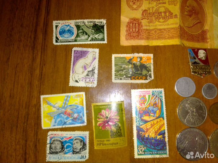 Кучка разных монет Японии и СССР + марки купюры