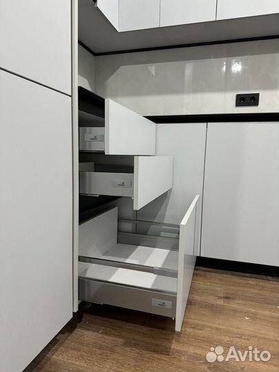 Кухонные гарнитуры в рассрочку