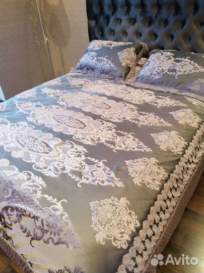 Покрывало и 2 наволочки