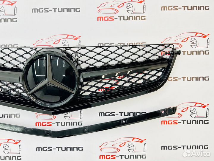 Решетка для оригинала Mercedes C63 AMG W204 Черная