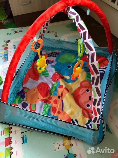 Развивающий коврик