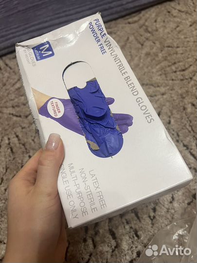 Перчатки виниловые