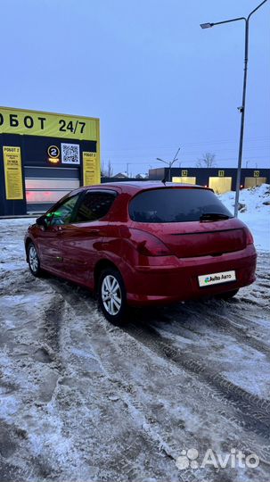 Peugeot 308 1.6 AT, 2011, 160 000 км