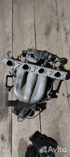 Вакуумная коробочка и кронштейн эбу astra h opc