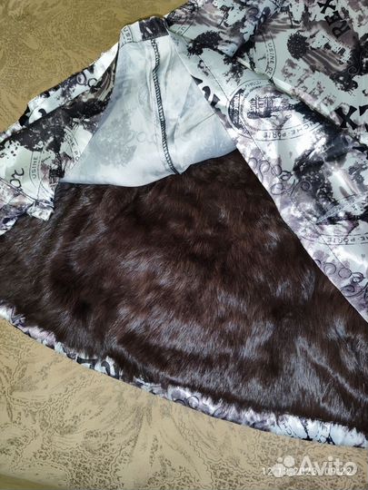 Кожаный плащ