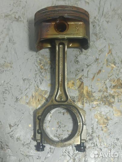 Шатун Hyundai Santa Fe 2351025230