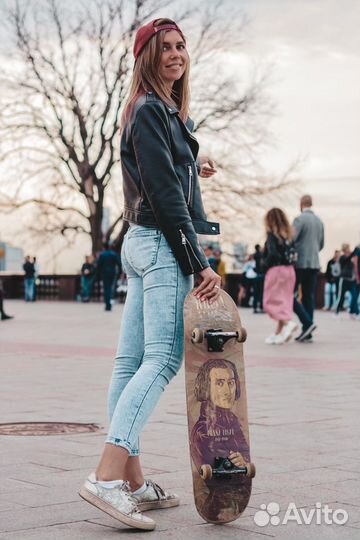 Инструктор по скейтборду, лонгборду