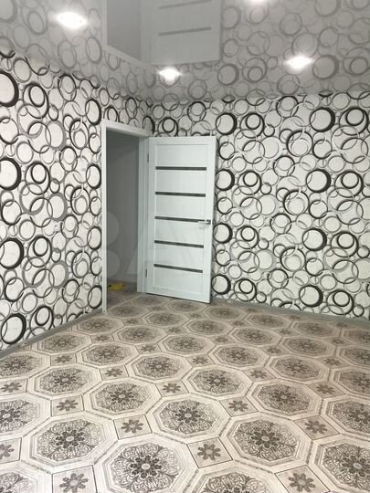 2-к. квартира, 43 м², 1/5 эт.