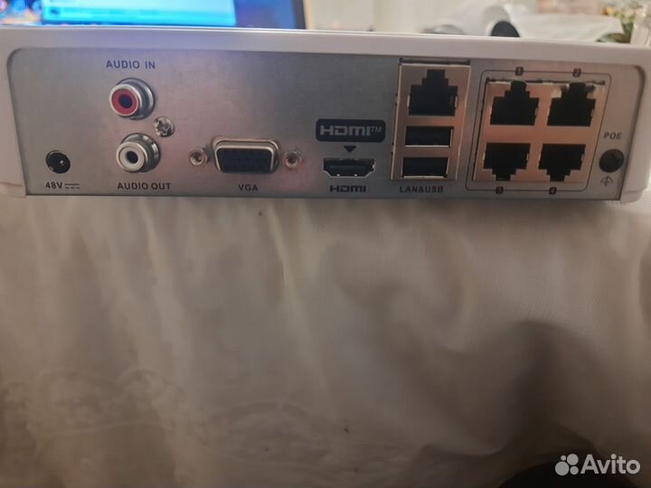 Сетевой видеорегистратор hiwatch ds-204p(c)