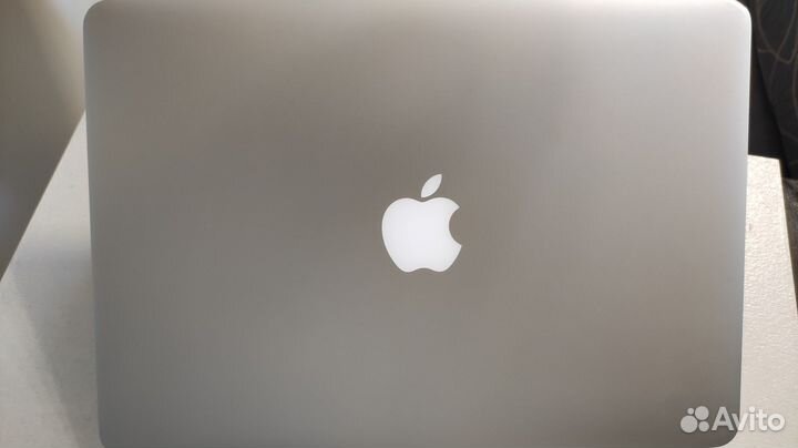 Macbook Pro 13 2015 (Retina)