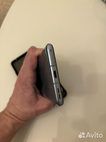 OnePlus 9R, 8/256 ГБ