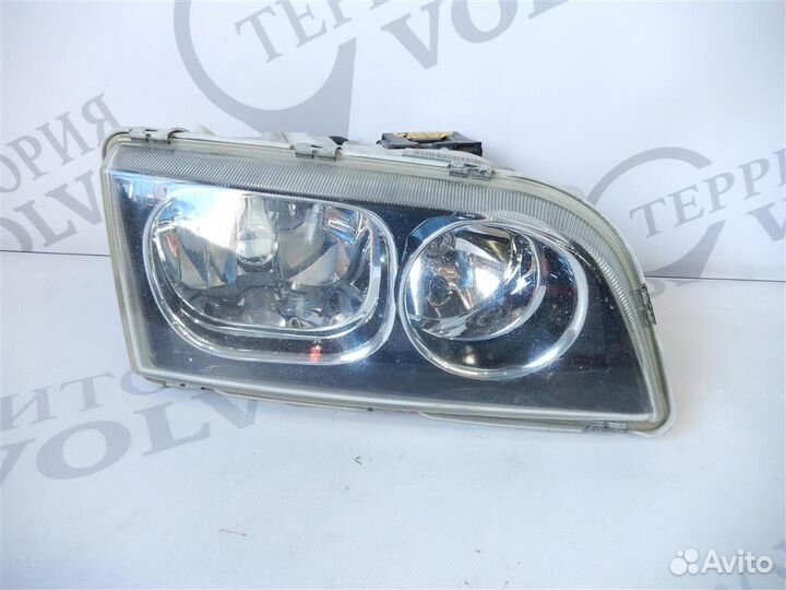 Фара правая ксенон volvo S40 1999-2004