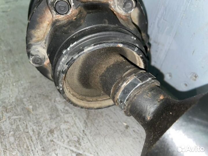 Кардан задний Mitsubishi Pajero 4 V90 3.0