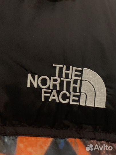 Пуховик the north face 700