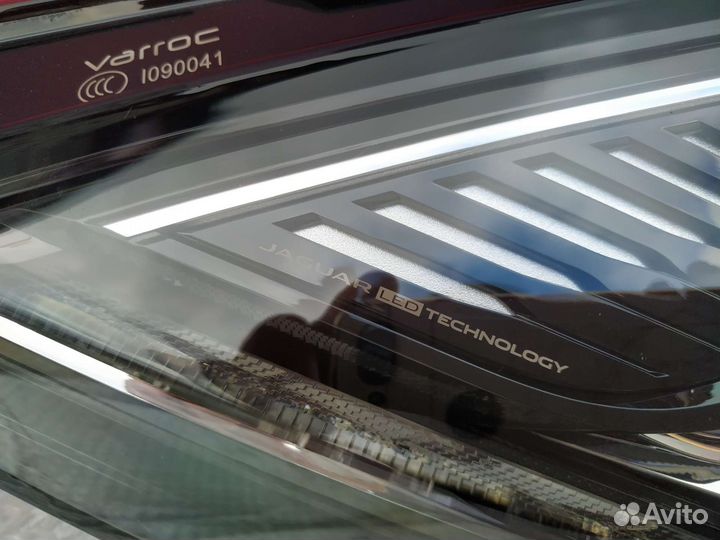 Фара правая светодиодная Jaguar E Pace Оригинал