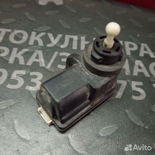 Корректор фары Ford Transit