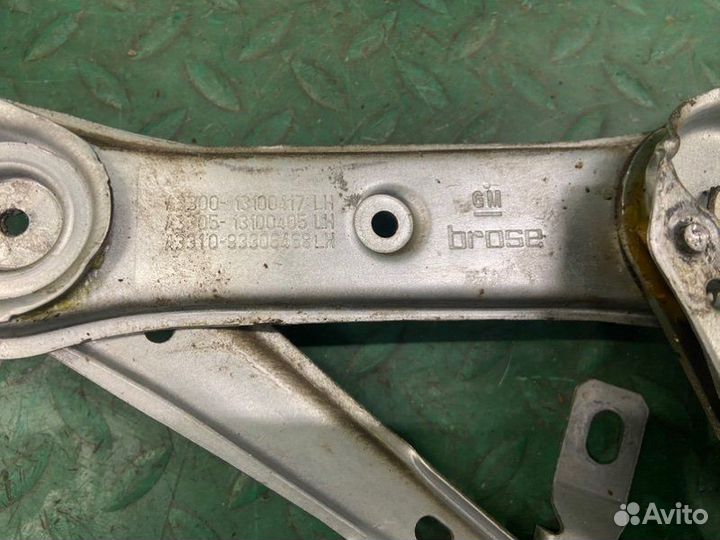 Стеклоподъемник передний левый Opel Astra H Z16XEP