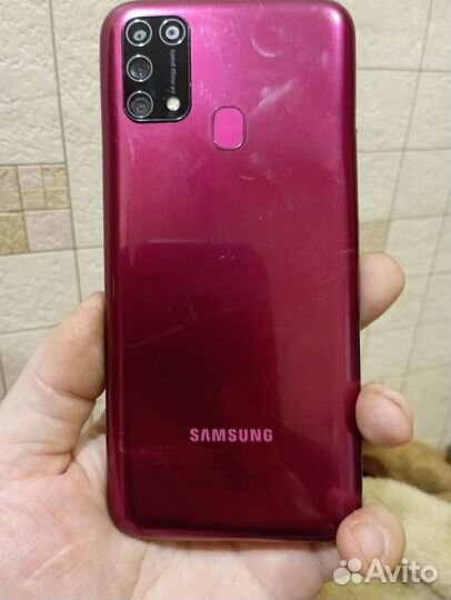 Samsung m31 на зап.часть