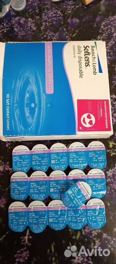 Линзы контактные Bausch lomb. -4.75