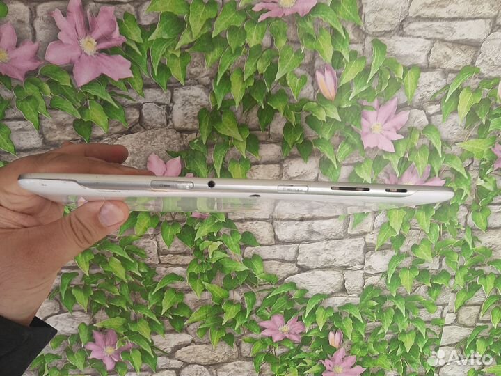 Планшет samsung gt p5100 на запчасти