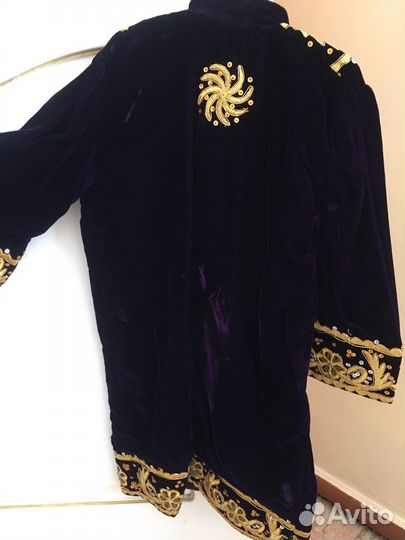 Узбекский чапан-халат-безрукавка