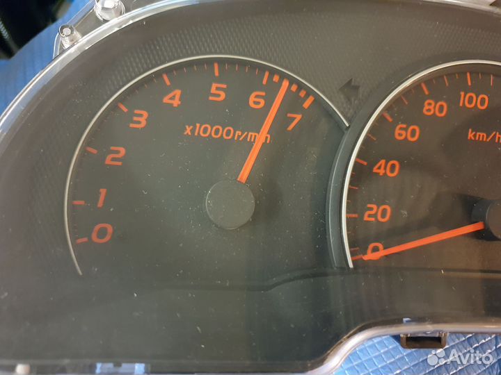 Щиток приборов toyota ipsum 21