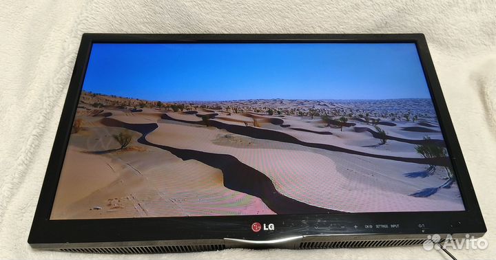 Телевизор LG LED 22