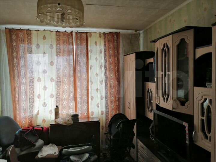 Комната 14 м² в 1-к., 4/5 эт.