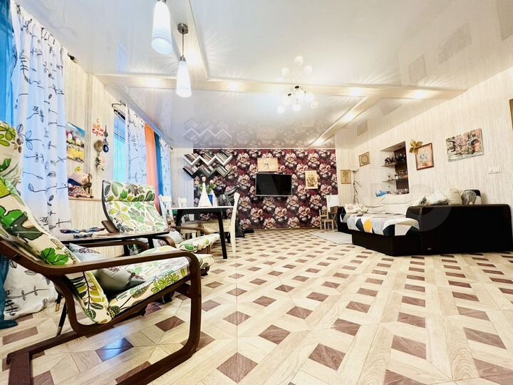 3-к. квартира, 94 м², 4/5 эт.