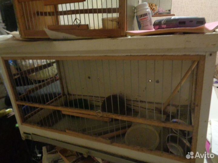 Клетка для птиц из дерева