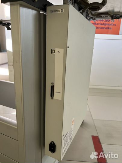 Планшетный режущий плоттер Graphtec FC 2250-120