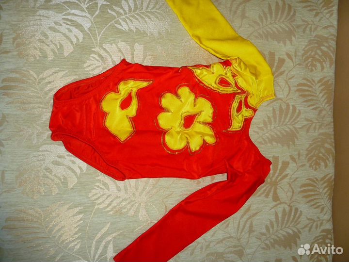 Гимнастический купальник р 140-146