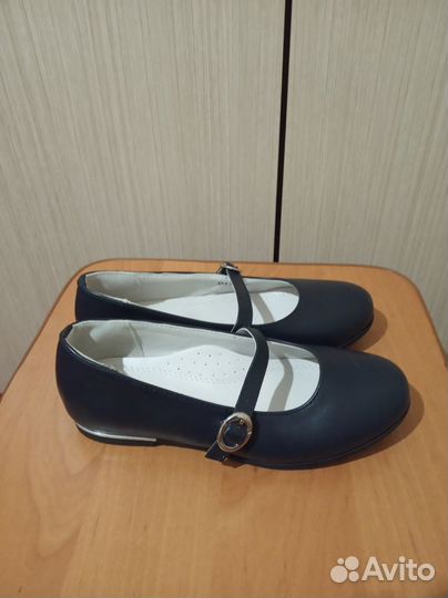 Туфли для девочки 31 р