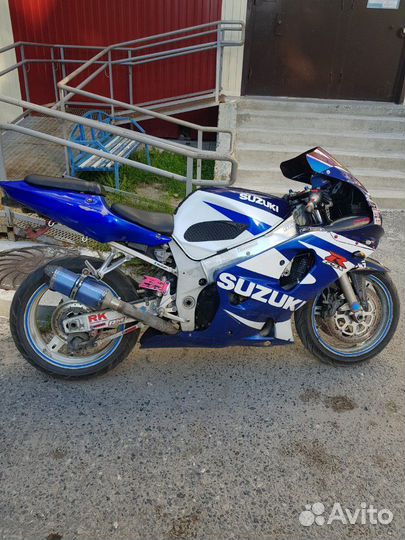 Сузуки джиксер 600 2002год