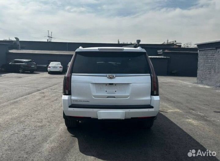 Разборка Cadillac Escalade 2018 года