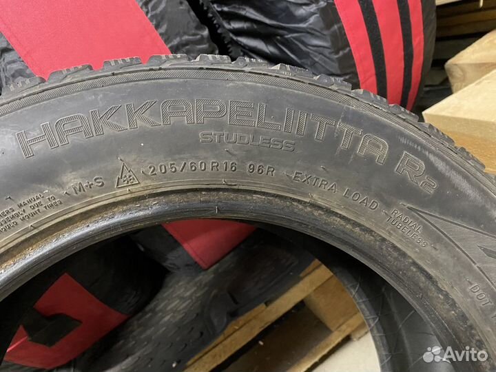 Nokian Tyres Hakkapeliitta R2 205/60 R16 96R