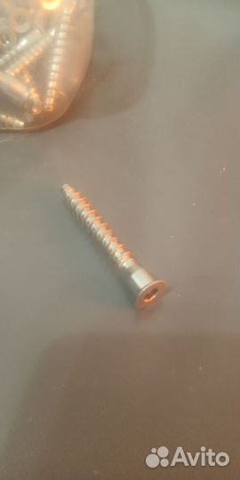 Болты мебельные