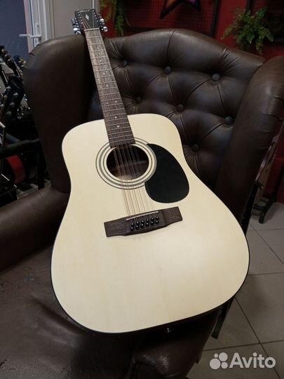 Двенадцатиструнная гитара Cort AD810