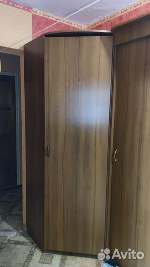 Шкаф для одежды бу