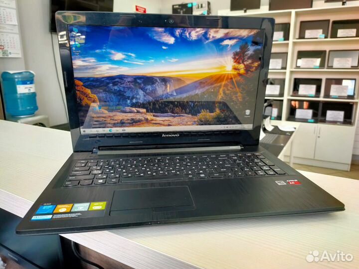 Отличный тонкий ноутбук 4 ядра 4 гига