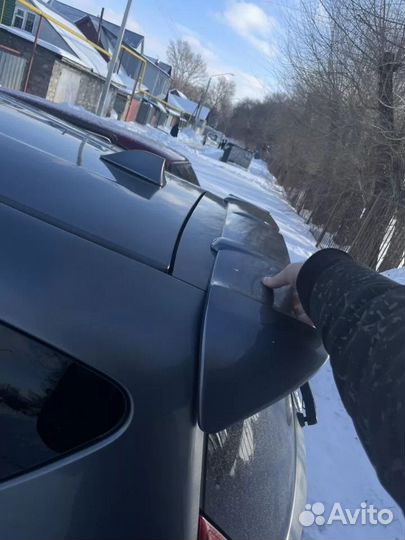 Спойлер Nissan Note 2012-2020 (Мокрый асфальт)