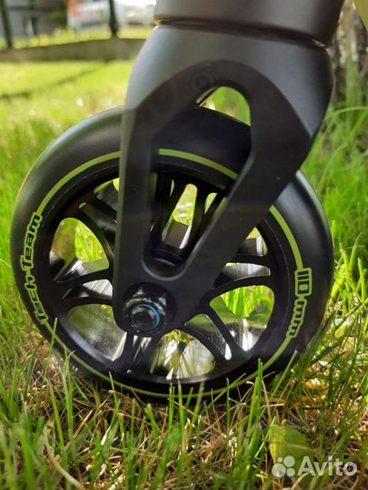 Самокат TechTeam Voodoo трюковой новые