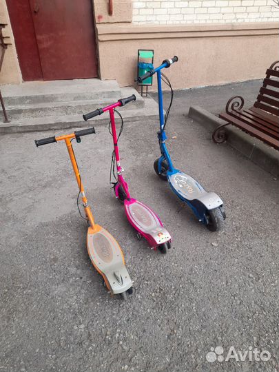 3 электросамоката Razor