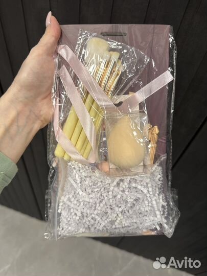 Набор кисти для макияжа+спонж