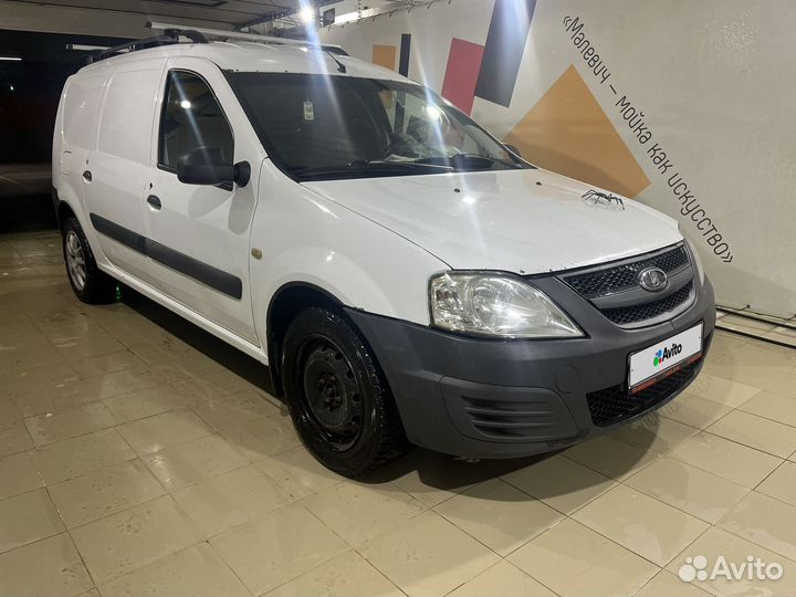 LADA Largus 1.6 МТ, 2017, 327 115 км