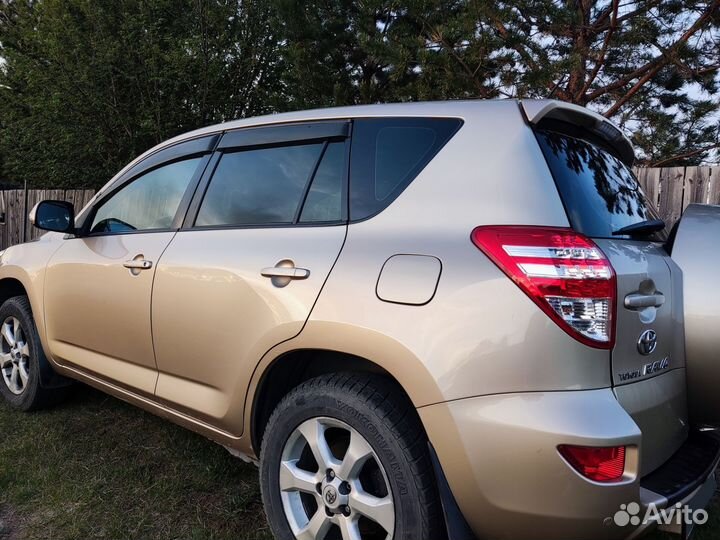 Toyota RAV4 2.0 CVT, 2010, 222 000 км