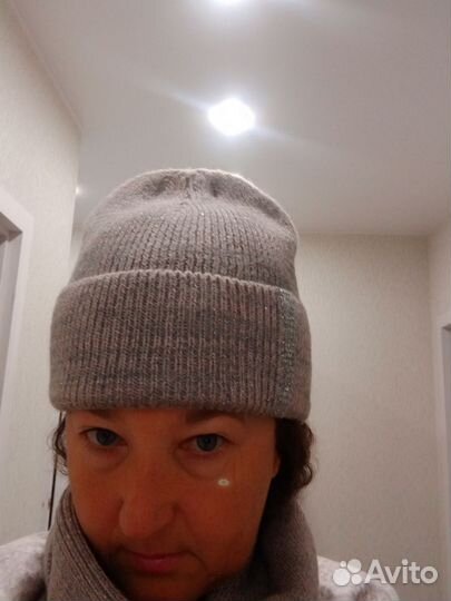 Комплект шапка и шарф новый женский