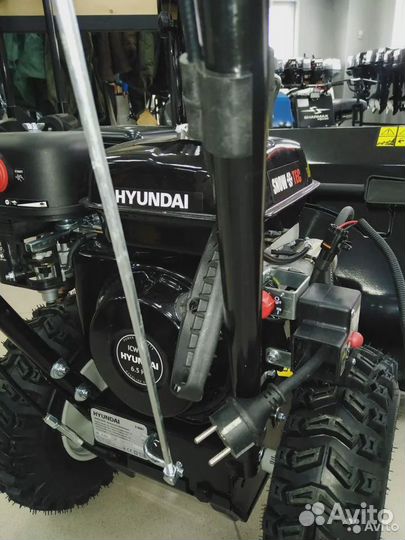 Снегоуборщик Hyundai S 6561