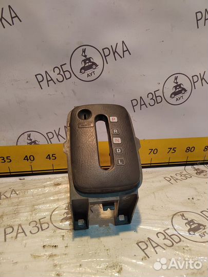 Консоль АКПП Honda Logo