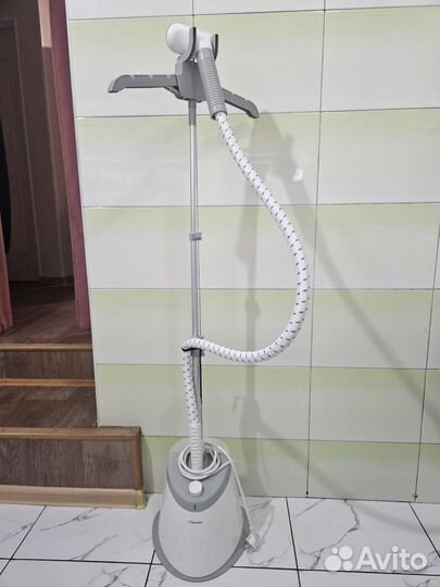 Отпариватель для одежды вертикальный